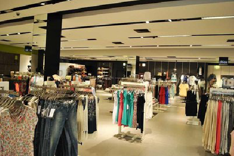 吉水商场里的店面怎么装修?